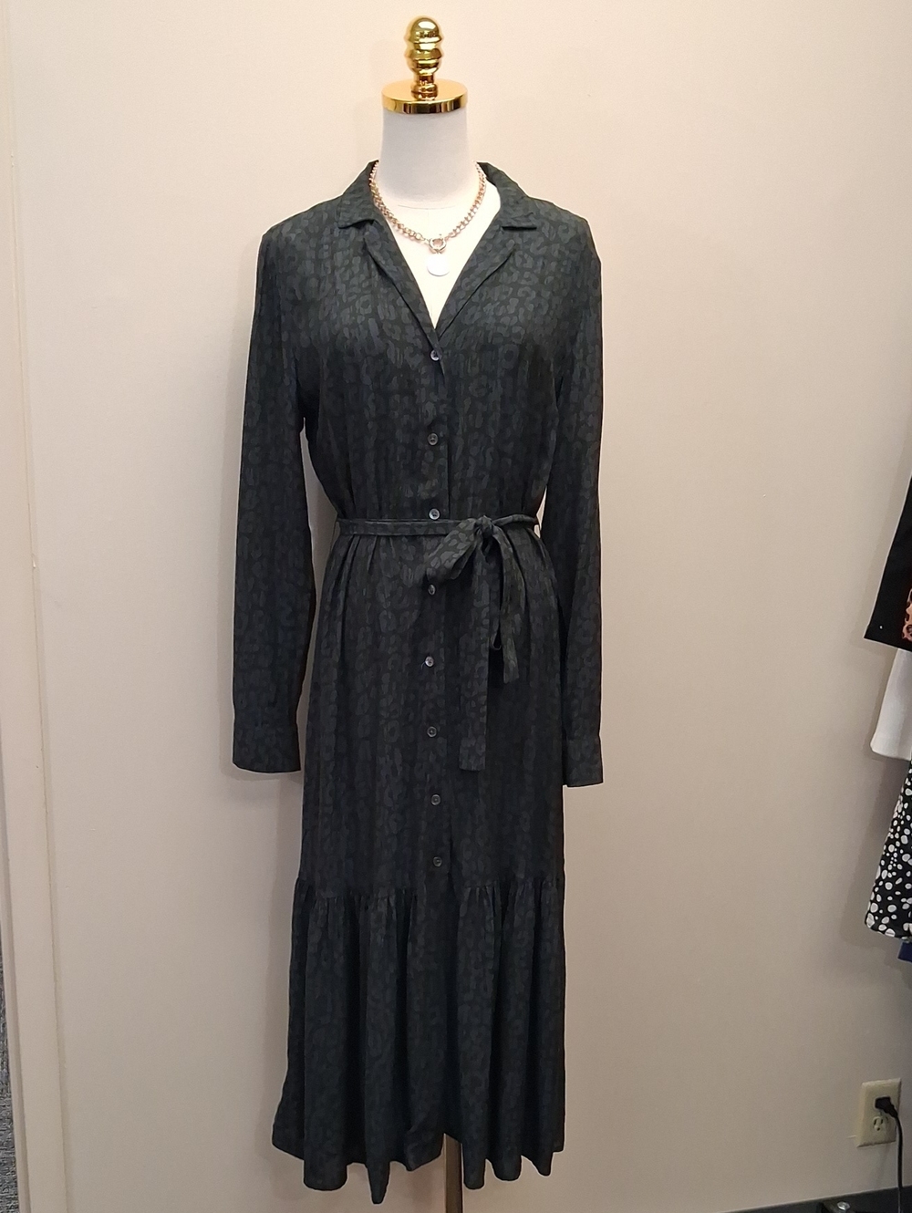 Rails Dark Black Front Shirt Dress Waist Tie Size Medium NWT